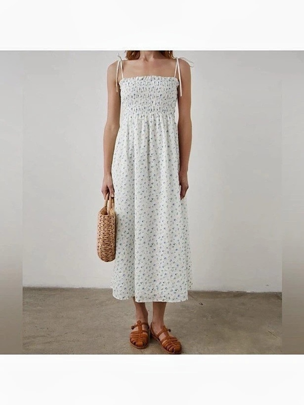 Rails Faith Midi Dress Floral Smocked White & Blue Medium